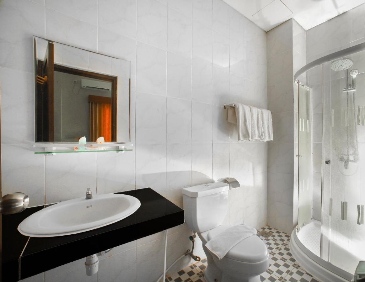 Ciptaningati Hotel Batu  Luaran gambar